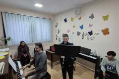 08f0b278-4975-45d6-8288-53e81079bee3