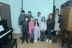 e4ae6087-6ada-4f2a-b738-e456c104ce01